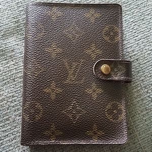 Authentic Louis Vuitton agenda pm